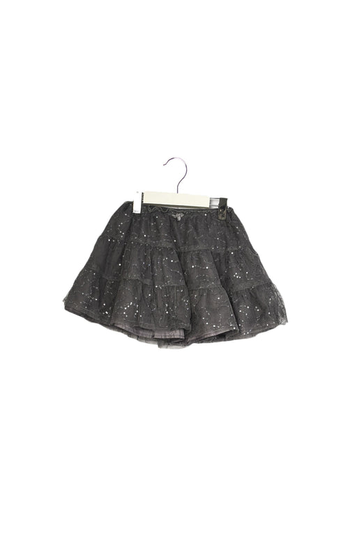 A Grey Short Skirts from Château de Sable in size 2T for girl. (Front View)