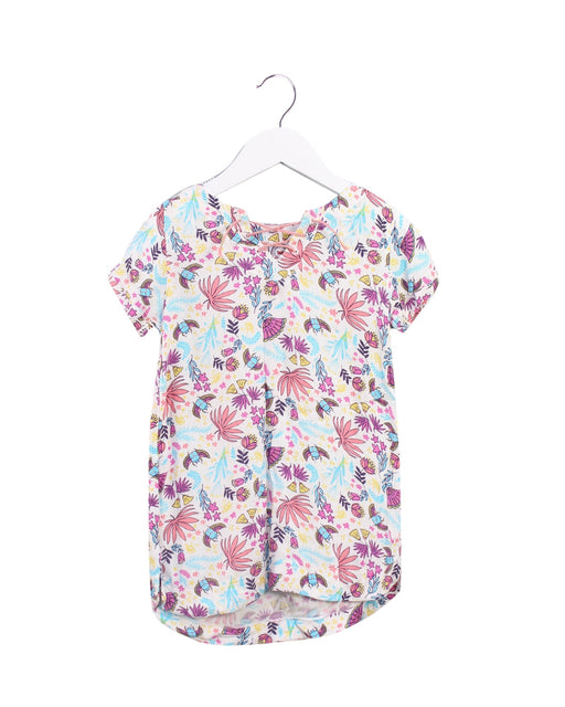 A White Short Sleeve Tops from La Compagnie des Petits in size 4T for girl. (Front View)