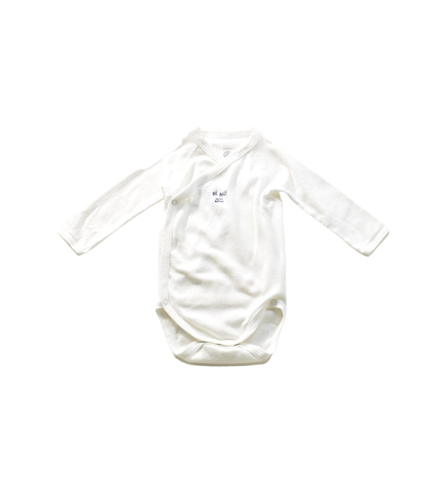 A White Long Sleeve Bodysuits from Petit Bateau in size 3-6M for neutral. (Front View)