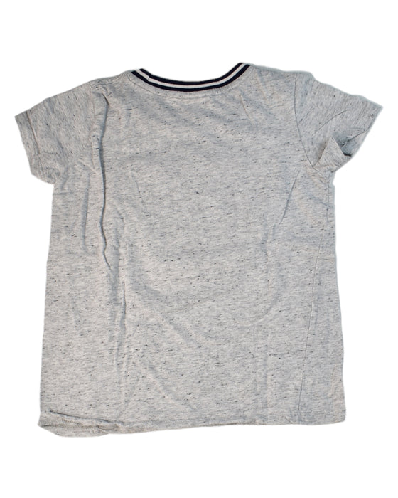 A Grey Short Sleeve T Shirts from Seed in size 5T for girl. (Back View)