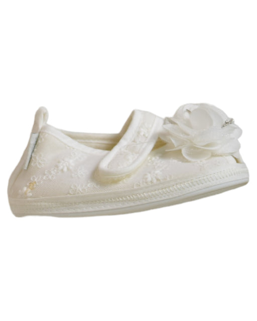 A White Flats from Absorba in size 18-24M for girl. (Front View)