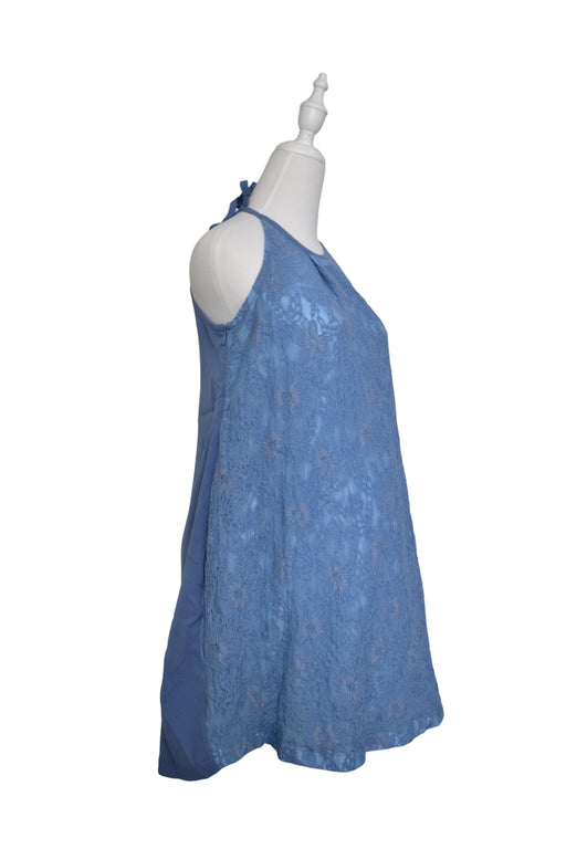 A Blue Sleeveless Dresses from Bove in size M for maternity. (Front View)