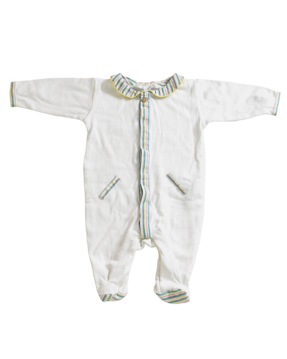 A White Onesies from Chateau de Sable in size 0-3M for neutral. (Front View)