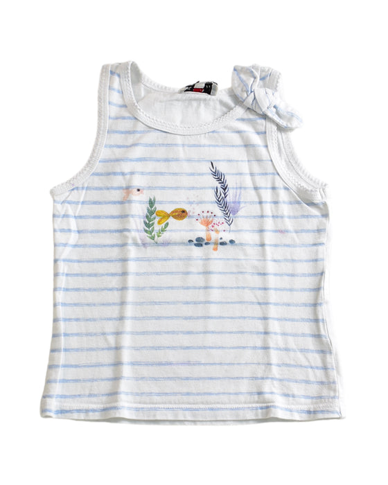 A White Sleeveless Tops from Cyrillus in size 6T for girl. (Front View)