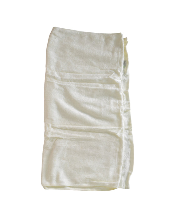 A White Towels from Simply Life in size O/S for neutral. (Back View)