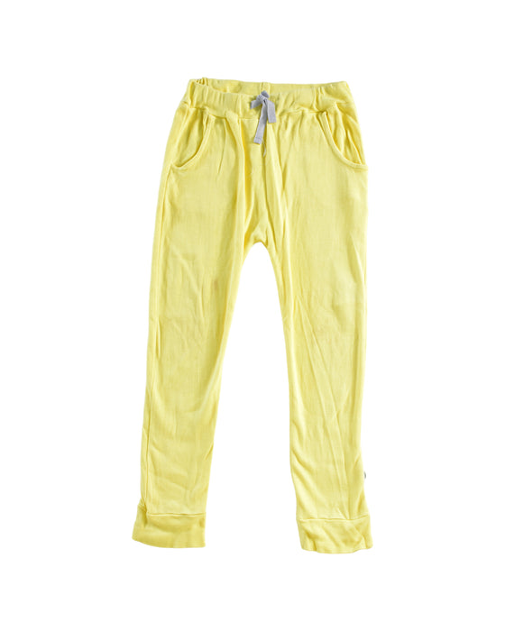 A Yellow Sweatpants from Finn + Emma in size 4T for neutral. (Front View)