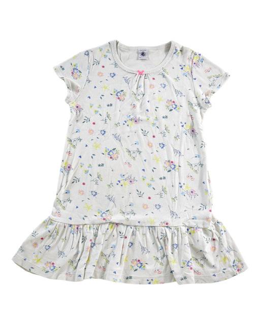 A White Short Sleeve Dresses from Petit Bateau in size 6T for girl. (Front View)