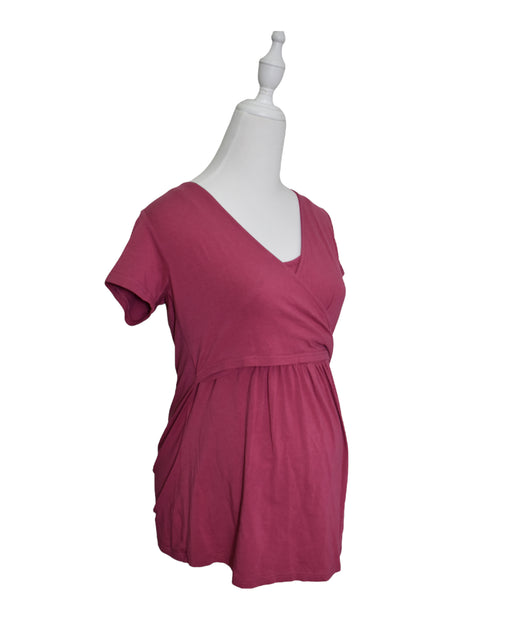 A Pink Short Sleeve Tops from Spring in size S for maternity. (Front View)