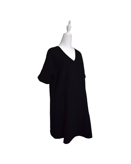 A Black Short Sleeve Dresses from Hatch in size XS for maternity. (Front View)