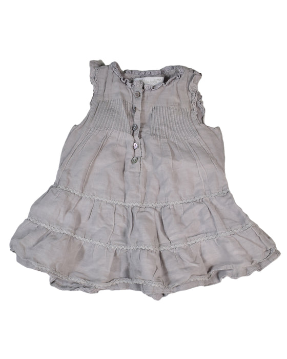 A Grey Sleeveless Dresses from Chateau de Sable in size 6-12M for girl. (Front View)