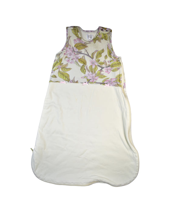 A White Sleepsacs from Kingkow in size 12-18M for girl. (Front View)