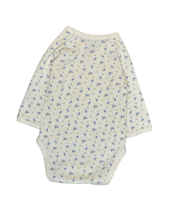 A Ivory Bodysuits from Petit Bateau in size 0-3M for boy. (Back View)