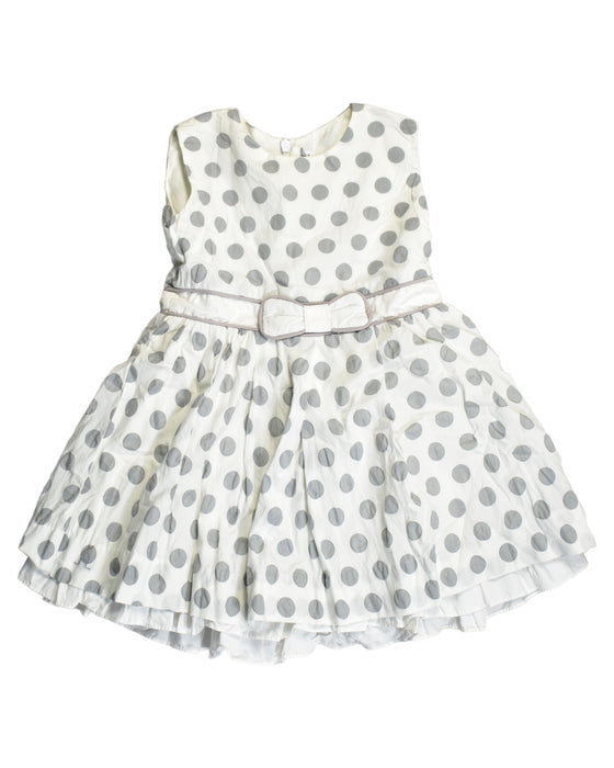 A White Short Sleeve Dresses from Chateau de Sable in size 12-18M for girl. (Front View)