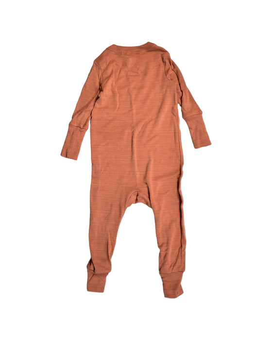 A Brown Onesies from Nui Organics in size 6-12M for boy. (Back View)