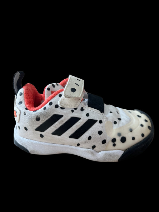 A White Sneakers from Adidas in size 18-24M for neutral. (Front View)