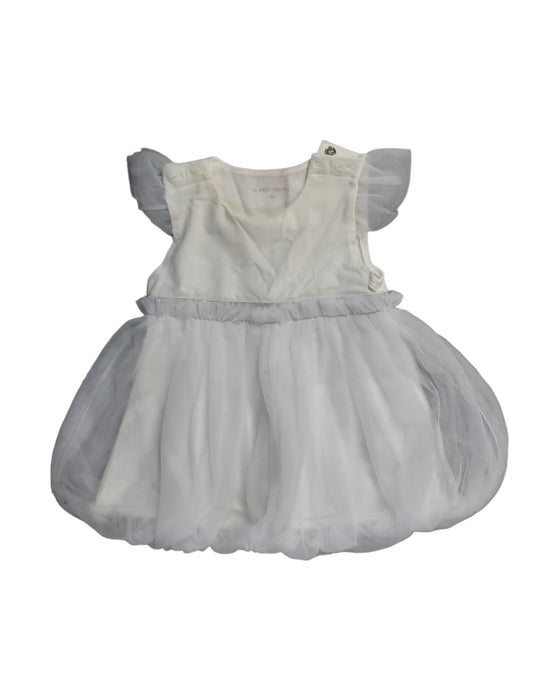 A White Short Sleeve Dresses from Le Petit Society in size 3-6M for girl. (Front View)