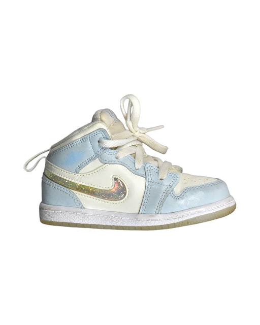 A Blue Sneakers from Nike in size 3T for girl. (Front View)