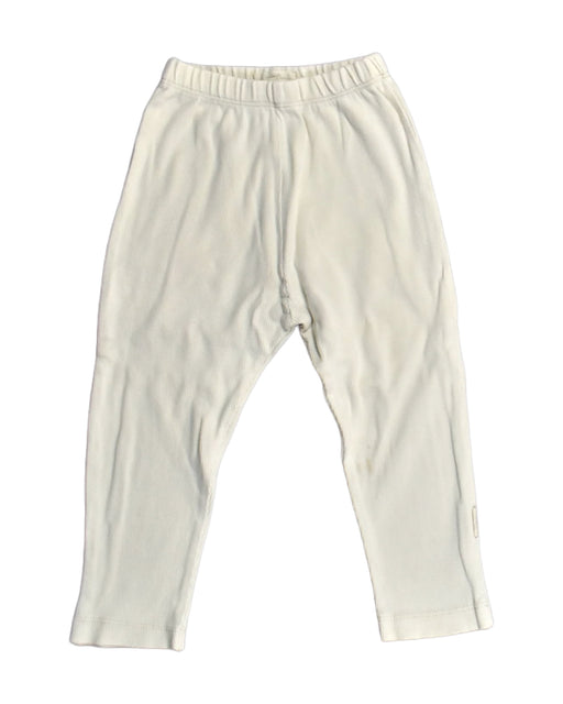 A White Casual Pants from lovingsundays in size 12-18M for girl. (Front View)