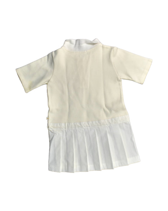 A White Short Sleeve Dresses from Benebene in size 3T for girl. (Back View)