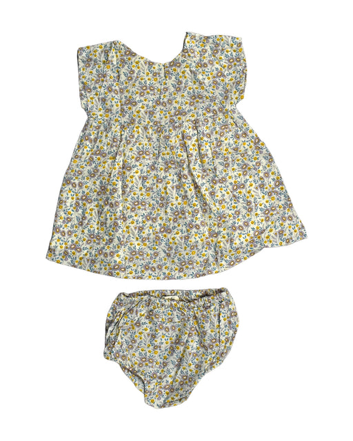 A White Shorts Sets from Natalys in size 3-6M for girl. (Front View)