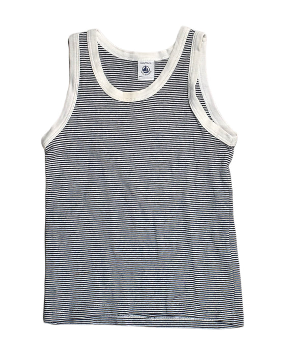 A Black Sleeveless Tops from Petit Bateau in size 6T for boy. (Front View)