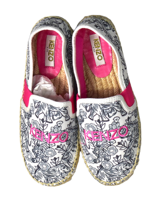 A White Espadrilles from Kenzo in size 7Y for girl. (Back View)