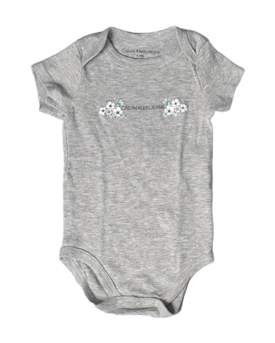 A Grey Short Sleeve Bodysuits from Calvin Klein in size 6-12M for girl. (Front View)