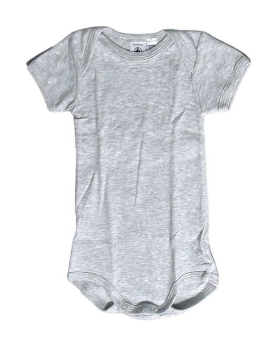 A Grey Short Sleeve Bodysuits from Petit Bateau in size 6-12M for boy. (Front View)