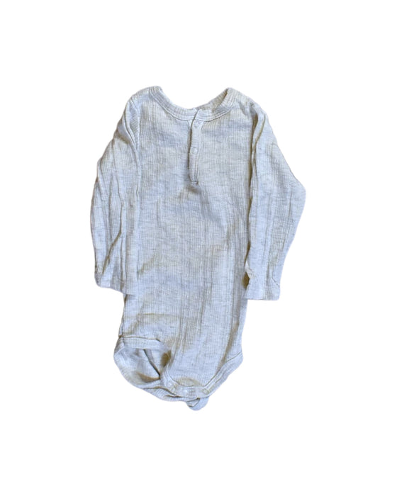 A White Long Sleeve Bodysuits from Petit Bateau in size 3-6M for boy. (Front View)