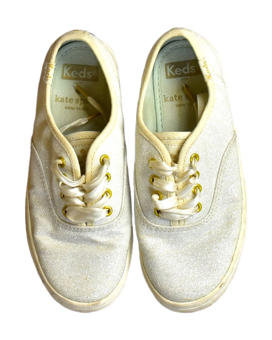 A White Sneakers from Keds in size 6T for neutral. (Back View)