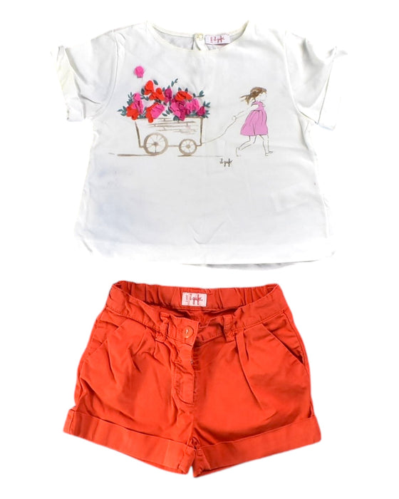 A White Shorts Sets from Il Gufo in size 2T for girl. (Front View)