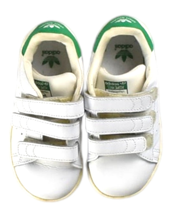 A White Sneakers from Adidas in size 3T for boy. (Back View)