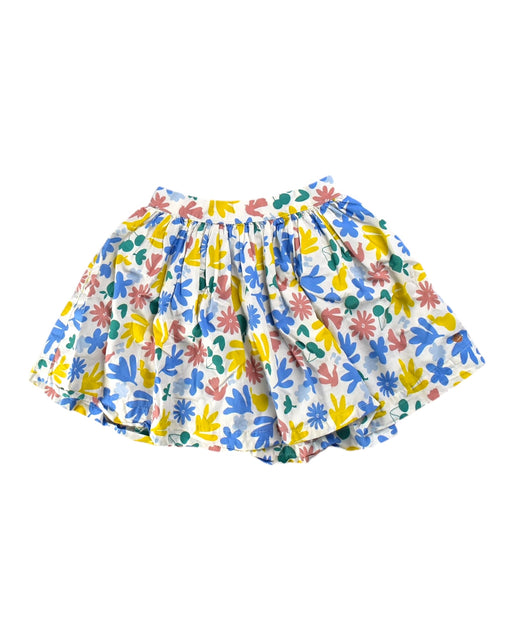 A White Short Skirts from Petit Bateau in size 6T for girl. (Front View)