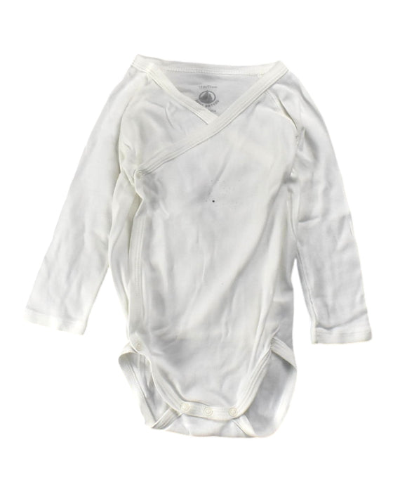 A White Long Sleeve Bodysuits from Petit Bateau in size 6-12M for neutral. (Front View)