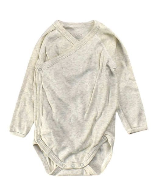 A White Long Sleeve Bodysuits from Petit Bateau in size 6-12M for neutral. (Front View)