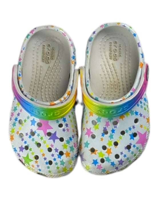 A White Sandals from Crocs in size 3T for girl. (Back View)