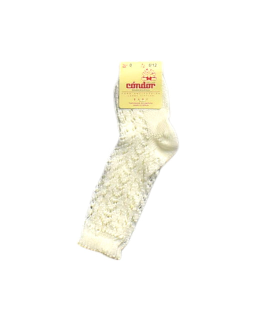 A Ivory Socks from Condor Barcelona in size 6-12M for neutral. (Front View)