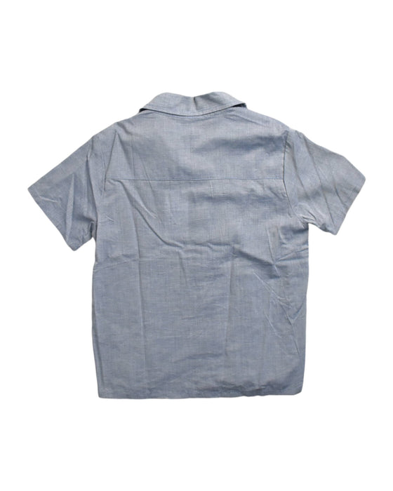 A Blue Short Sleeve Shirts from Knot in size 6T for boy. (Back View)