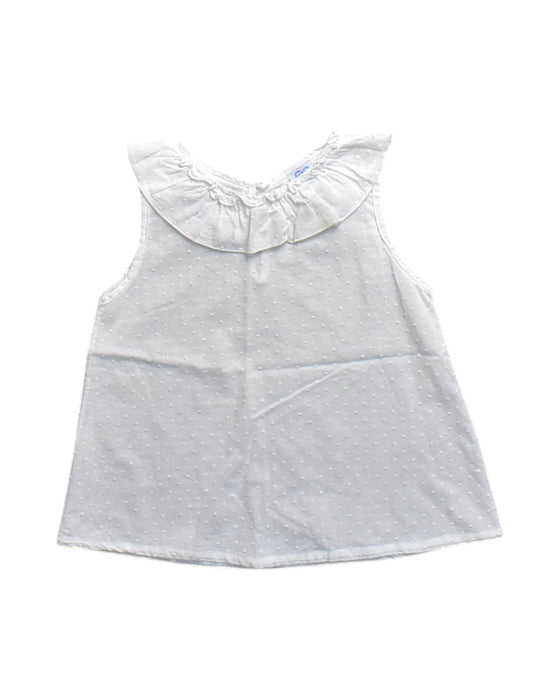 A White Sleeveless Tops from Carola Duval in size 6T for girl. (Front View)