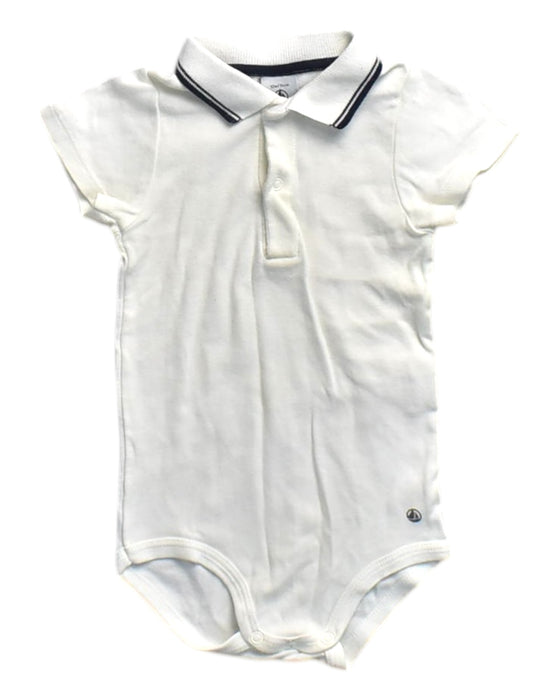 A White Short Sleeve Bodysuits from Petit Bateau in size 6-12M for neutral. (Front View)